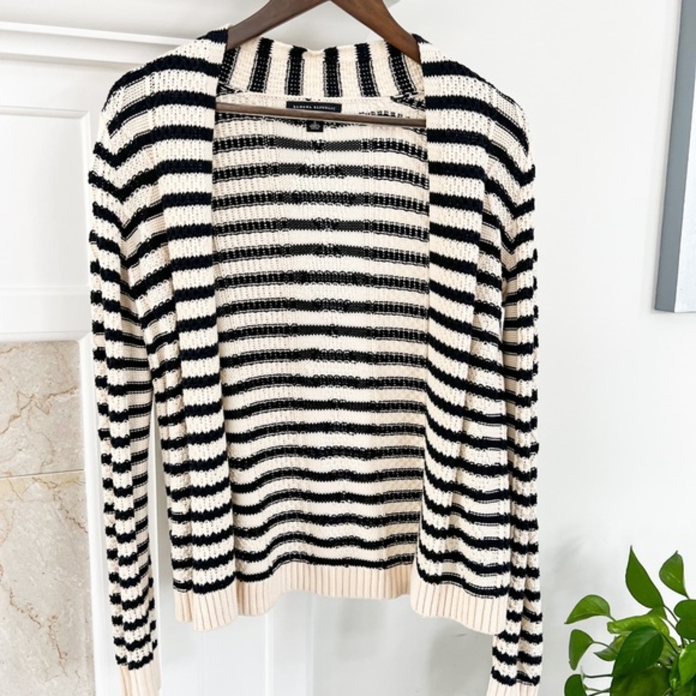 Banana Republic Cardigan in Navy/Cream size Small